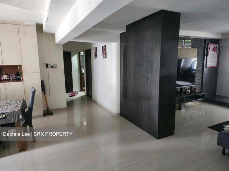 Blk 331 Jurong East Avenue 1 (Jurong East), HDB 5 Rooms #560766101
